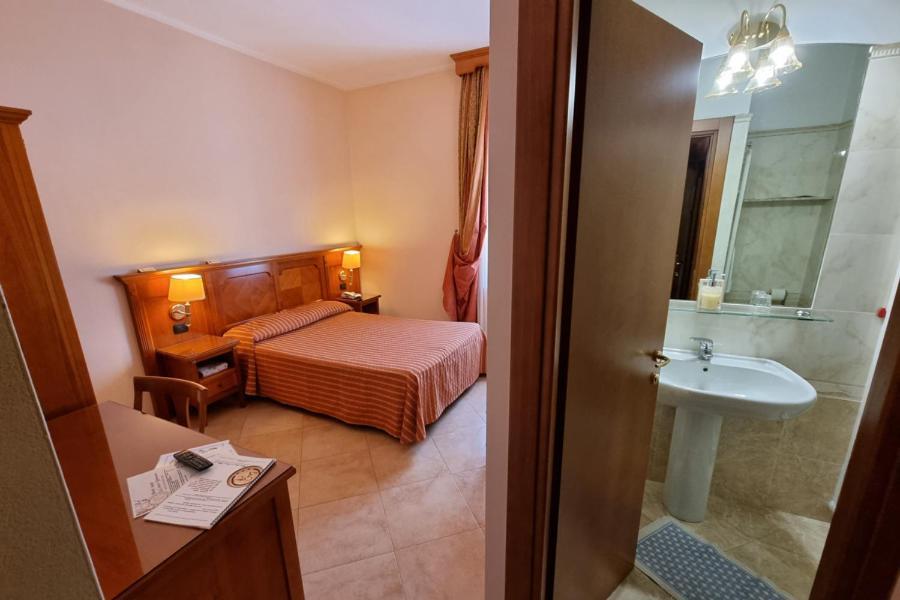 Hotel Acqui & Centro Benessere Acqui Terme Eksteriør bilde