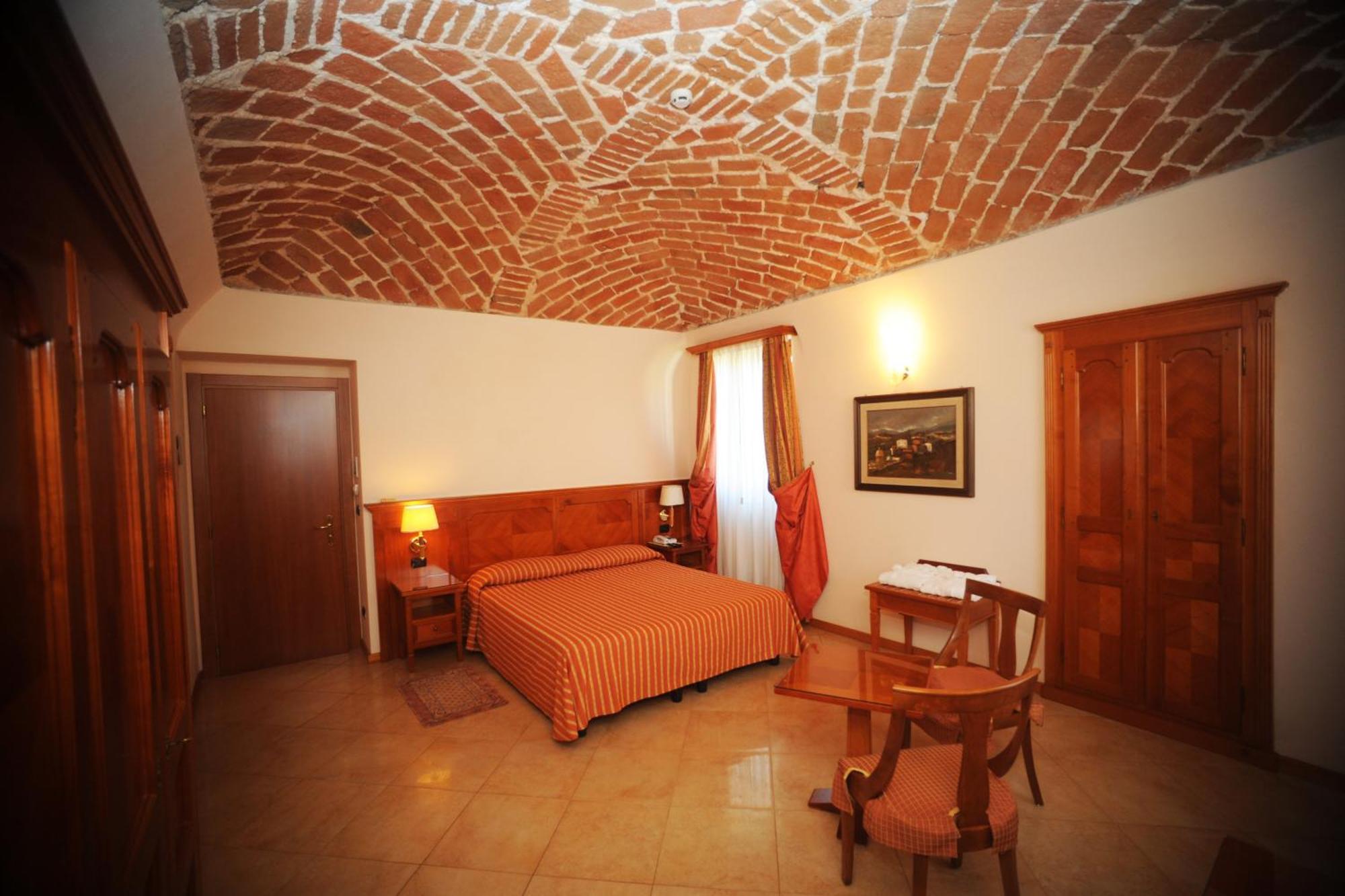 Hotel Acqui & Centro Benessere Acqui Terme Eksteriør bilde