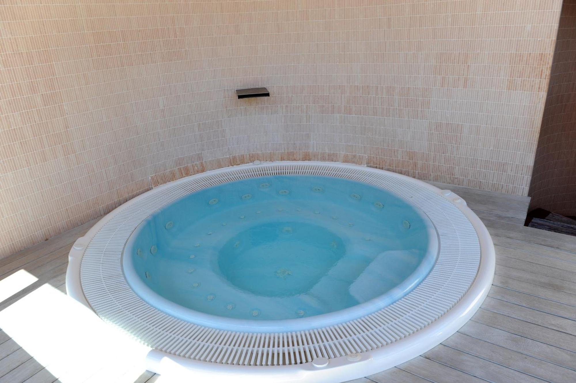 Hotel Acqui & Centro Benessere Acqui Terme Eksteriør bilde
